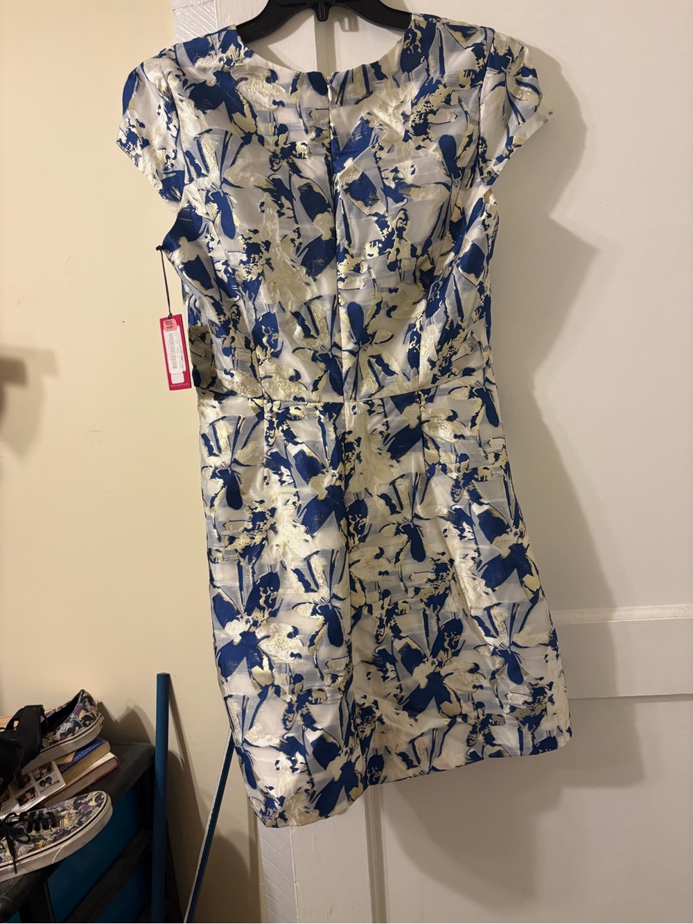 Vince Camuto Blue and Cream Floral Fit-and-Flare Dress - Picture 2 of 4